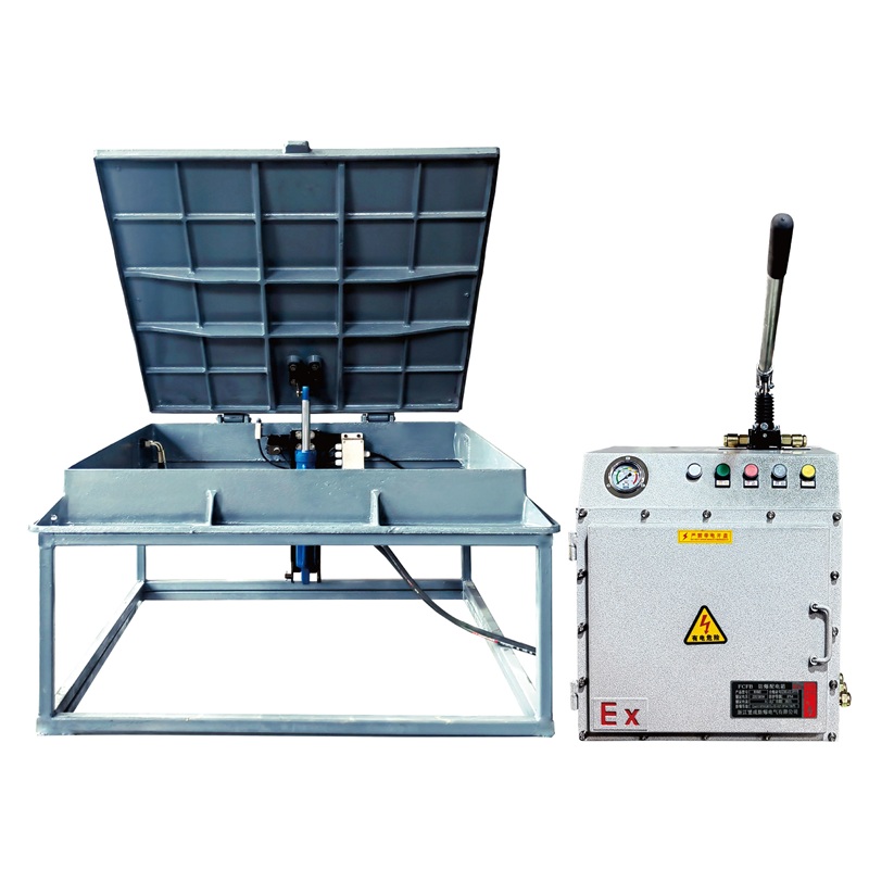 square integrated management manhole cover